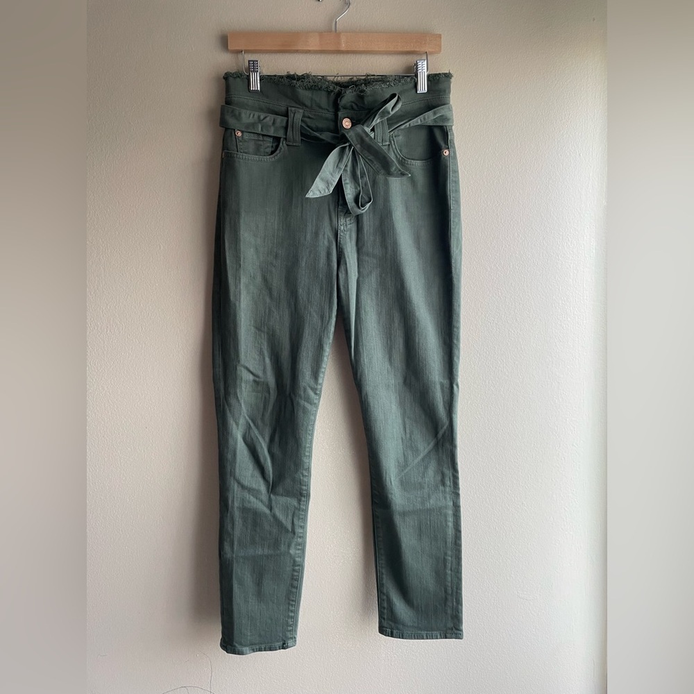 7 For All Mankind Women Green Jeans Size 29